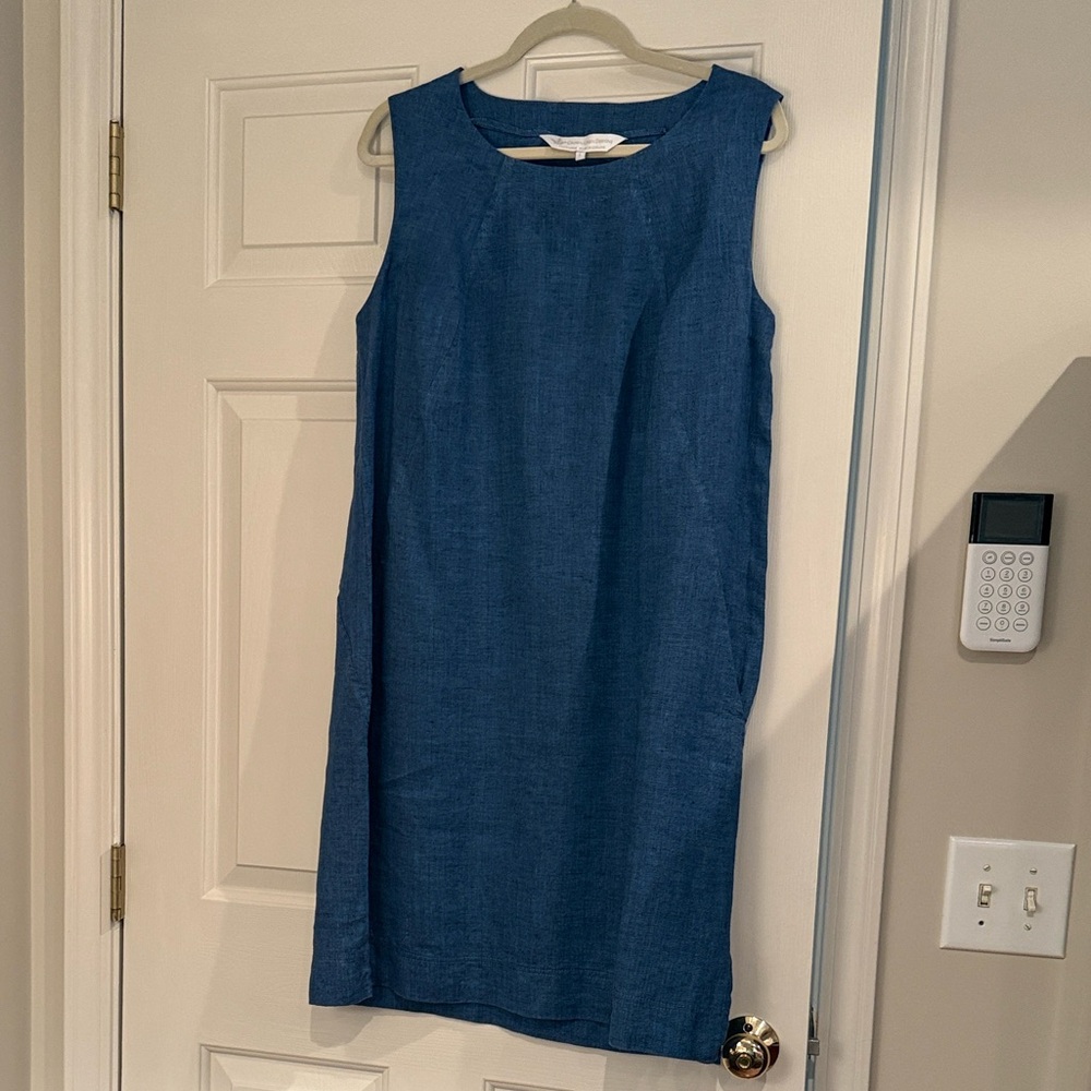 Crown Linen Luxury Dress